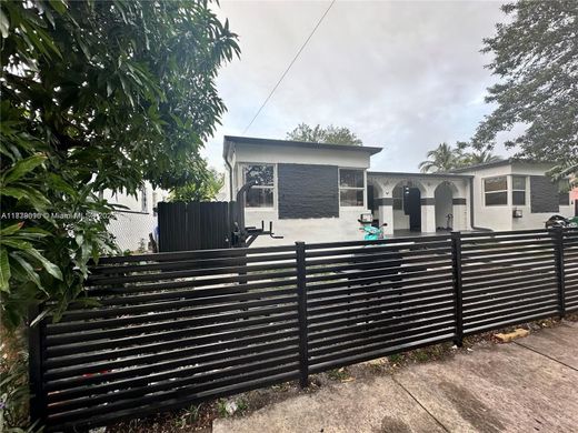 Wohnkomplexe in Miami Shores, Miami-Dade County