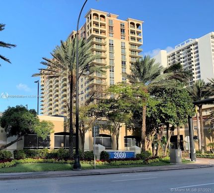 Complesso residenziale a Hallandale Beach, Broward County
