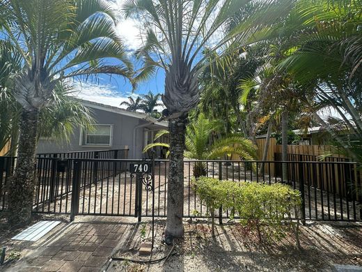 Townhouse - Oakland Park, Broward County