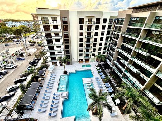 Edificio en North Miami, Miami-Dade County