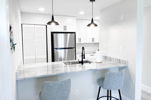 Жилой комплекс, Hutchinson Island South, Saint Lucie County