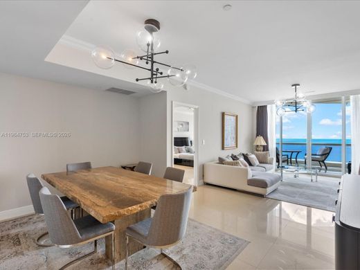 Residential complexes in Sunny Isles Beach, Miami-Dade