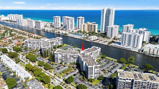 Appartementencomplex in Hallandale Beach, Broward County