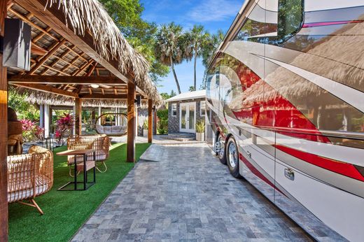Residential complexes in Margate Estates, Broward County