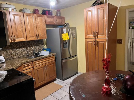 Villa Miramar, Broward County