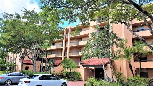 Residential complexes in Delray Beach, Palm Beach
