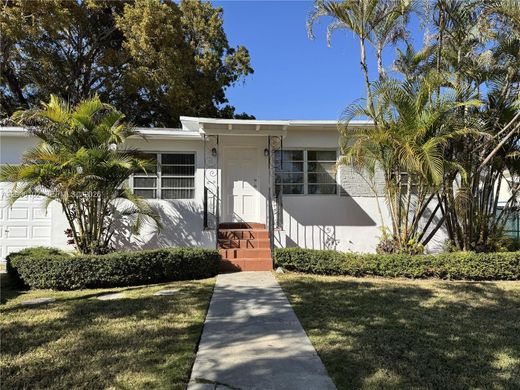 Villa - Miami, Miami-Dade County