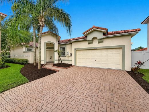 Villa - Weston, Broward County