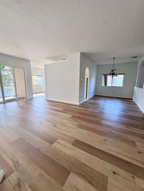 Residential complexes in Tamarac, Broward County