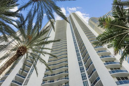 مجمع شقق ﻓﻲ Sunny Isles Beach, Miami-Dade County