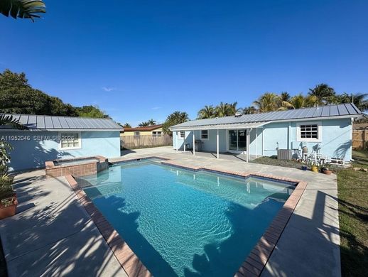 Willa w Deerfield Beach, Broward County