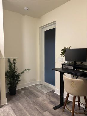 Kamienica w Doral, Miami-Dade County