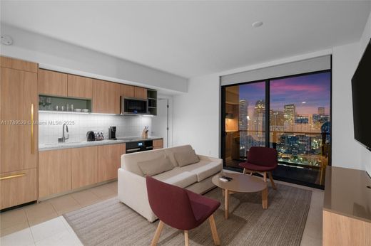 Komplex apartman Miami, Miami-Dade County