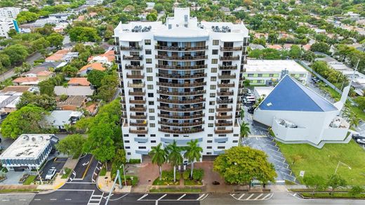 Residential complexes in Miami, Miami-Dade