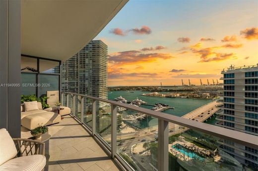 Komplex apartman Miami Beach, Miami-Dade County