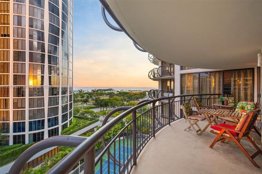 Жилой комплекс, Майами, Miami-Dade County