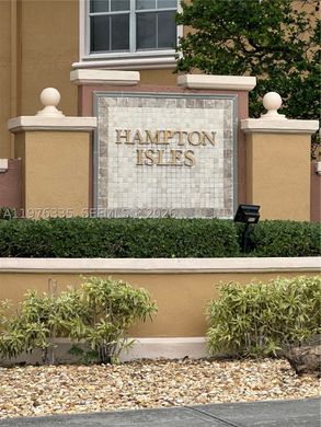 Townhouse in Pembroke Pines, Broward County