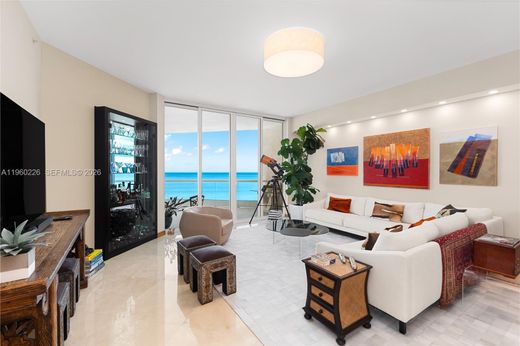 Residential complexes in Sunny Isles Beach, Miami-Dade