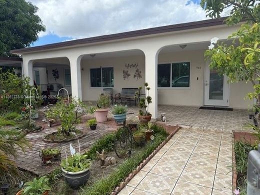 Villa Hialeah, Miami-Dade County