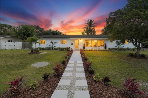 Villa Miami, Miami-Dade County