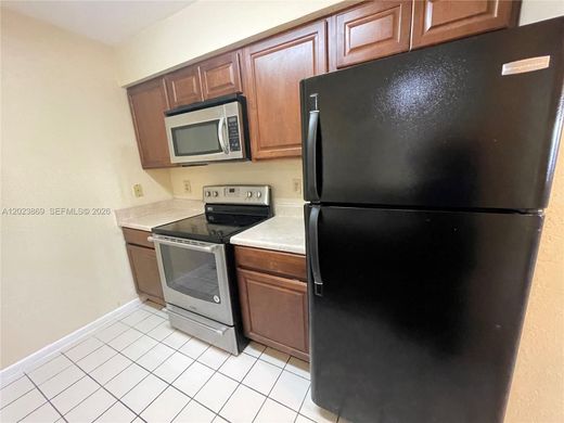 Жилой комплекс, Oakland Park, Broward County