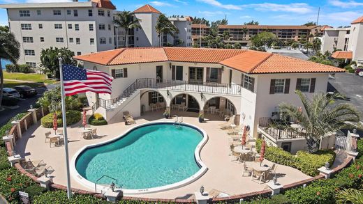Appartementencomplex in North Palm Beach, Palm Beach County
