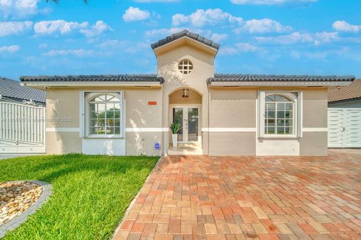 Villa in Miami, Miami-Dade County