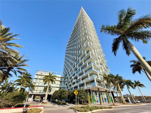 Residential complexes in Sunrise, Broward County