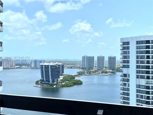 Residential complexes in Aventura, Miami-Dade