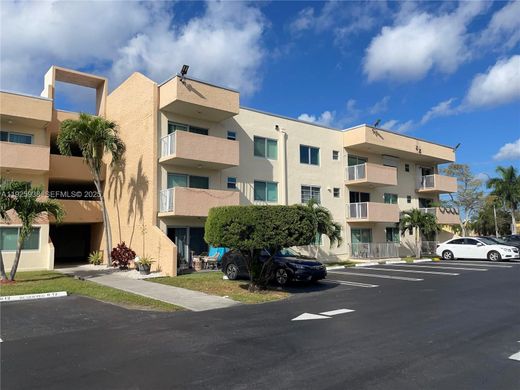 Residential complexes in Miami, Miami-Dade