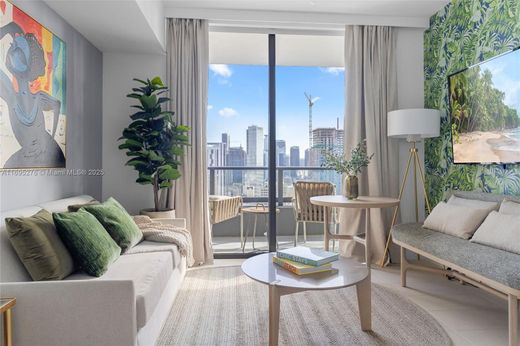 Residential complexes in Miami, Miami-Dade
