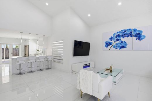 Villa in Hialeah, Miami-Dade