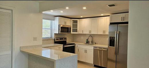 Komplex apartman Miami, Miami-Dade County
