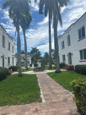 مجمع شقق ﻓﻲ Hollywood, Broward County