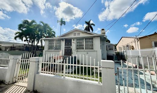 Villa in Miami, Miami-Dade County