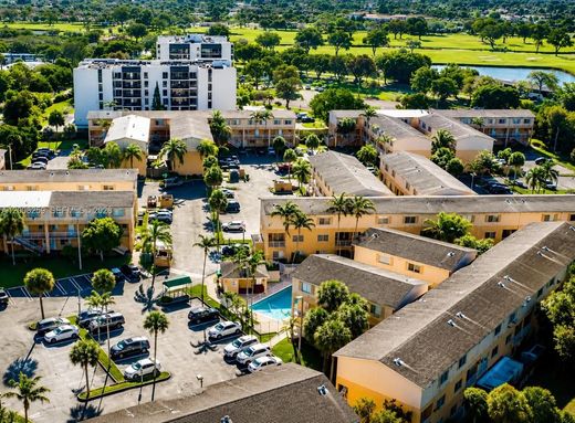Complesso residenziale a Miami, Miami-Dade County