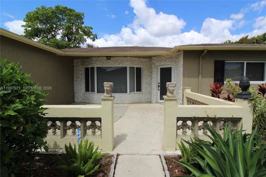 Villa in Margate Estates, Broward County