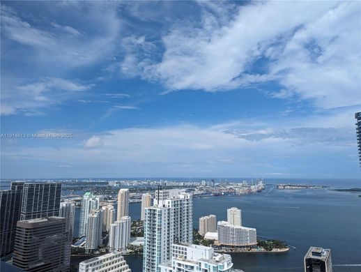 Complesso residenziale a Miami, Miami-Dade County