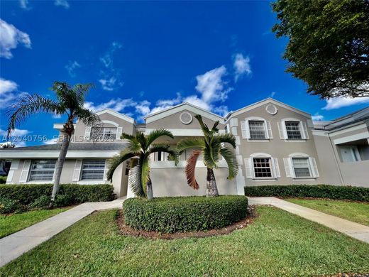 Residential complexes in Homestead, Miami-Dade
