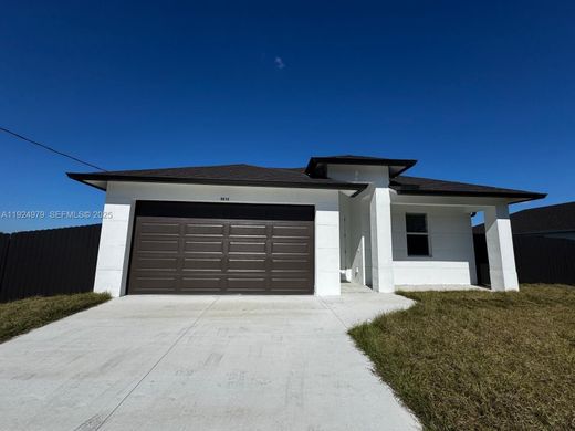 Villa Lehigh Acres, Lee County