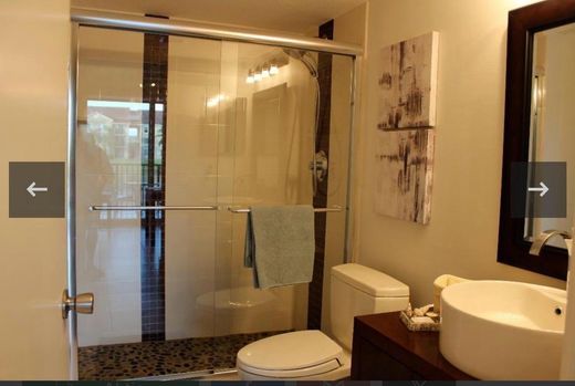 Residential complexes in Boynton Beach, Palm Beach