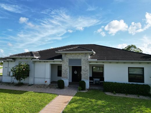 マイアミ, Miami-Dade Countyのヴィラ