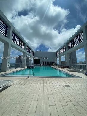 Complesso residenziale a Miami, Miami-Dade County