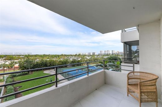 Komplex apartman Hallandale Beach, Broward County
