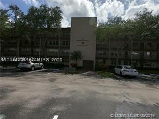 Kamienica w Pembroke Pines, Broward County