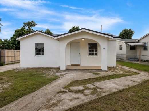 Villa - North Miami, Miami-Dade County