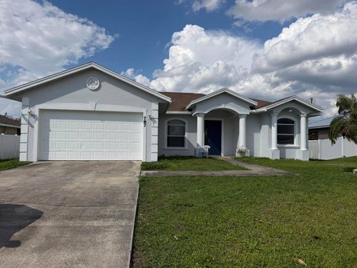 Villa Port Saint Lucie, Saint Lucie County
