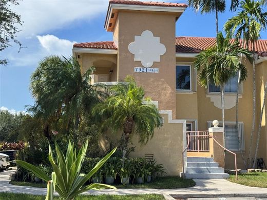 Κτίριο σε Pembroke Pines, Broward County