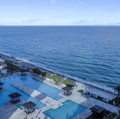 Complesso residenziale a Hallandale Beach, Broward County