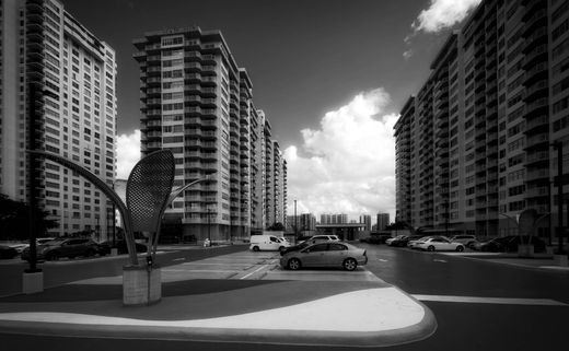Residential complexes in Aventura, Miami-Dade